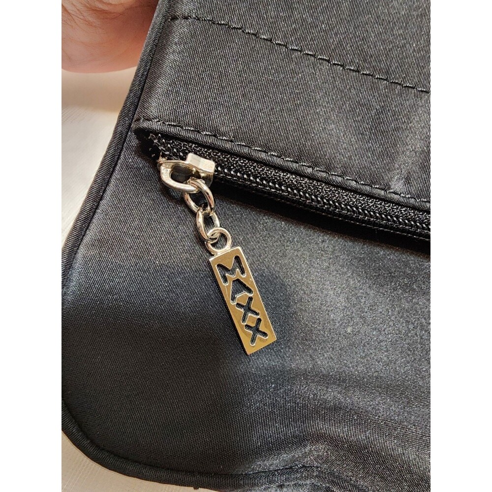 Maxx New York Black Crossbody Clutch Wristlet - Picture 7 of 15